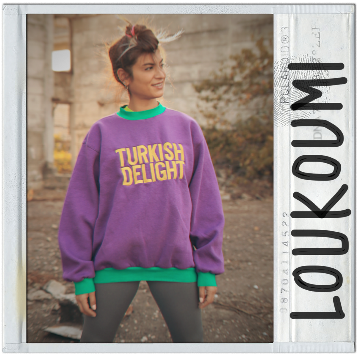 sweatshirt